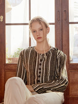 Shoulder Slit Stripe Knit