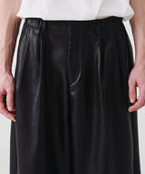 COATED OVERSIZED WIDE PANTS (BLACK)