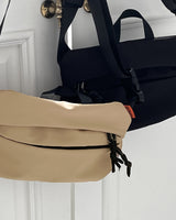 エルガジッパーキャンバスミディアムベルトクロスバッグ / Elga Zipper Canvas Medium Belt Cross Bag