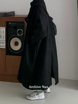 Nus. ウールブラックコート