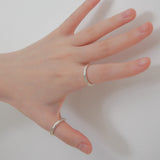 プチポイントカーブリング / petite point curve ring