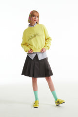 チェリープラネットグラフィッククロップスウェットシャツ / CHERRY PLANET GRAPHIC CROP SWEATSHIRT [YELLOW]