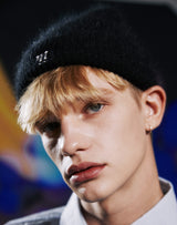 ミーロゴアンゴラビーニー/mii LOGO ANGORA BEANIE BLACK