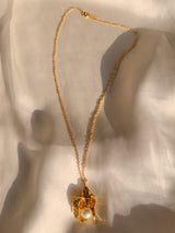 シエナパールシェルネックレス/Sienna Pearl Shell Necklace