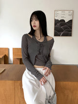 ケイタオールインワンホルターアイレットクロップド長袖Tシャツ / Keita all-in-one halter eyelet cropped long-sleeved T-shirt
