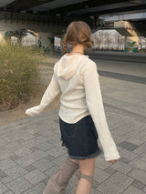 ワッフルカットアウトダイアゴナルニットフード / Waffle cut diagonal knit hood