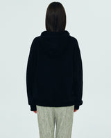 SMALL ROMAN TYPO LOGO HOODIE-BLACK (6680882577526)