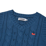 SMALL CHERRY CABLE CROP KNIT VEST [INDIGO BLUE]