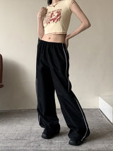 チャカレッドプリントクロップ半袖Tシャツ / Chaka Red Printed Cropped Short Sleeve T-Shirt