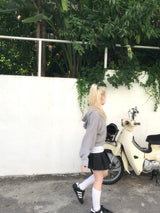 パンチングフードセミジップアップバルーンクロップニットウェア