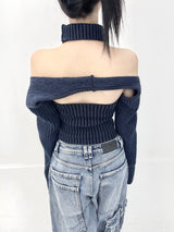 1033. Two tone halter pola knit top (2color)