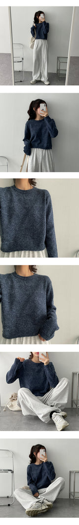 ビーズハーフクロップドラウンドニットウェア / Beads Half Cropped Round Knitwear