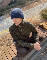 High neck striped sleeves
