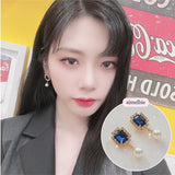 シックピアス / Navy Chic Piercing