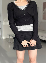 Vネックレースリブカーディガン / V-neck lace ribbed cardigan