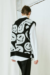 CRUSHED SMILE KNIT VEST (6538803314806)