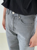 It's gray pants