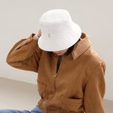VA Stud Basic Bucket Hat / White