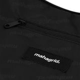 リフレクティブロゴスリングバッグ / REFLECTIVE LOGO SLING BAG