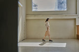 カラーカットアウトシャツ/COLLAR CUTOUT SHIRT_BEIGE