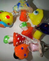 Trippy mushroom keychain.04 (8type)