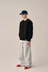 REVERSE PATTERN SWEATSHIRT-BLACK