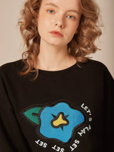 SETSETSET BIG FLOWER NAPPING SWEAT SHIRT BLACK (6652493496438)