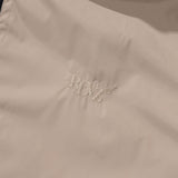 カットポイントウィンドブレーカージャケット / CUT POINT WINDBREAKER JACKET - BEIGE