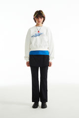 チェリープラネットグラフィッククロップスウェットシャツ / CHERRY PLANET GRAPHIC CROP SWEATSHIRT [WHITE]