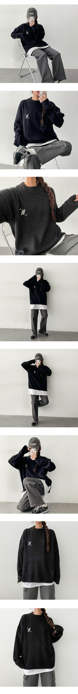 WU embroidered round knitwear