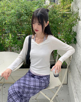 リップルホルターレイヤードVネッククロップド長袖Tシャツ
