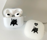ブラックペインティングラブキャットAirPodsケース / Black Painting Love Cat AirPods Case