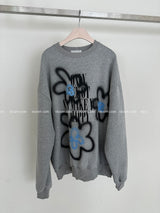 [UNISEX] ウールナッピングフラワーオーバーサイズフィットスウェットシャツ