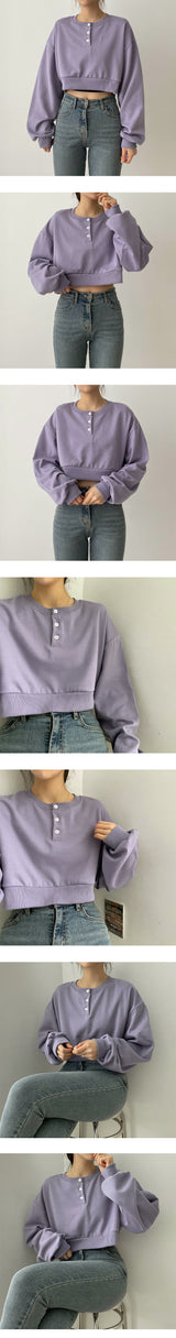 セイボタンラウンドクロップドスウェットシャツ / Say Button Round Cropped Sweatshirt