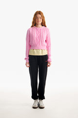 スモールチェリーツートンケーブルクロップニット／SMALL CHERRY TWO-TONE CABLE CROP KNIT [PINK]