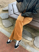 スエードスリムブーツカットパンツ