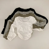 [Bellide made/Modal 37%] Waist-Emphasizing  side shirring U-neck T-shirt