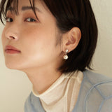 ハーフアンドボールピアス