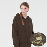 チェリーケーキ柄ジップアップフーディー／CHERRY CAKE PATTERN ZIP UP HOODIE [BROWN]