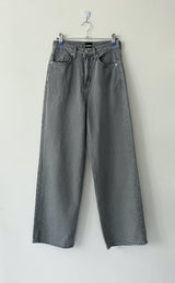 It's gray pants