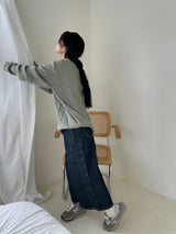 Modest indigo denim skirt