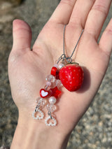 ストロベリーレッドキーリング / MADE strawberry red Keyring