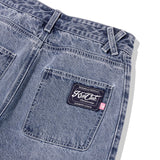 LINE TAPE POINT WIDE-FIT LONG HALF DENIM PANTS [LIGHT BLUE]