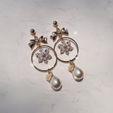 デイジーアンドリボンイヤリング / Gold Daisy and Ribbon Earring