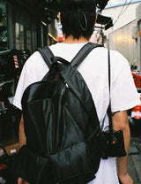 パッデッドカーゴポケットバックパック / Padded Cargo Pocket Backpack (Navy)