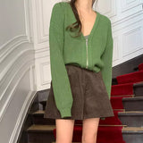 V-neck zip-up - cd