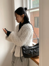 Unbarred two-pocket vintage washed leather shoulder bag