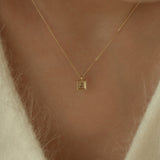 14K ゴールドイニシャルネックレス