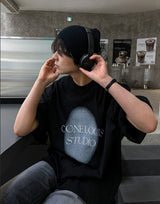 スプレープリントTシャツ