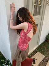 Gorgeous backless sleeveless top